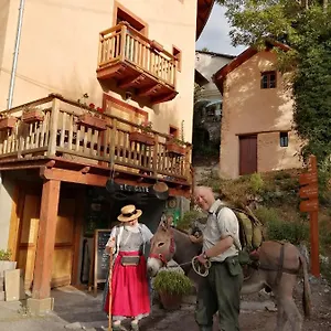  Gasthof Eco-hotel Et Yourtes Du Mercantour