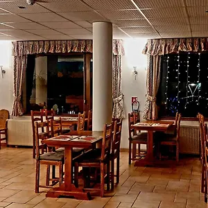 chalet-bruyeres.hotels-rhonealpes.com/