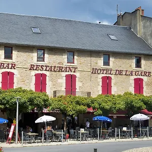 hotel-de-la-gare-severac-le-chateau.midi-pyreneeshotels.com/
